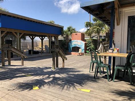 Discover the Hidden Treasures of Sea Witch Lounge in NC's Surf City